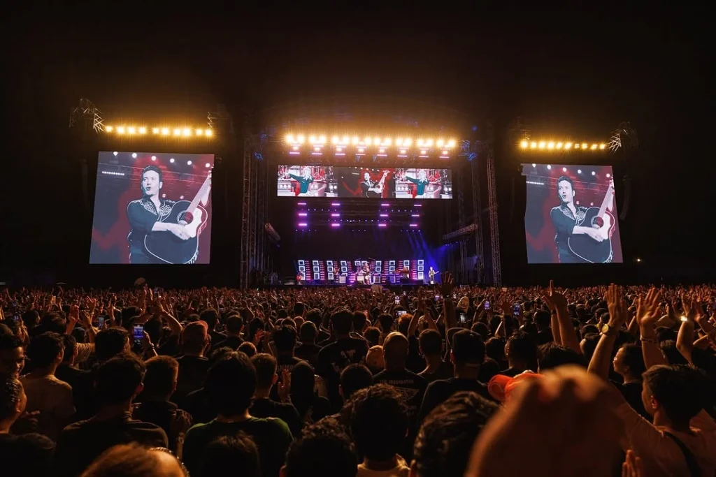 From Greenday IG account